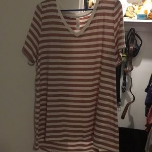 Lularoe 2xl classic t